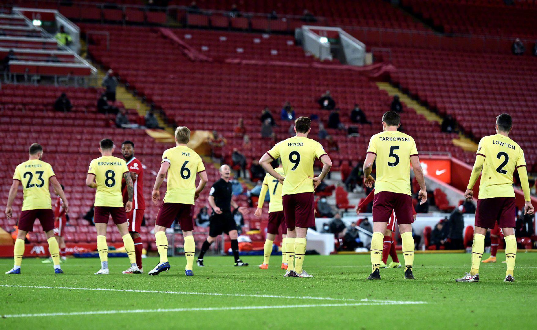 在决赛中发 在决赛中发