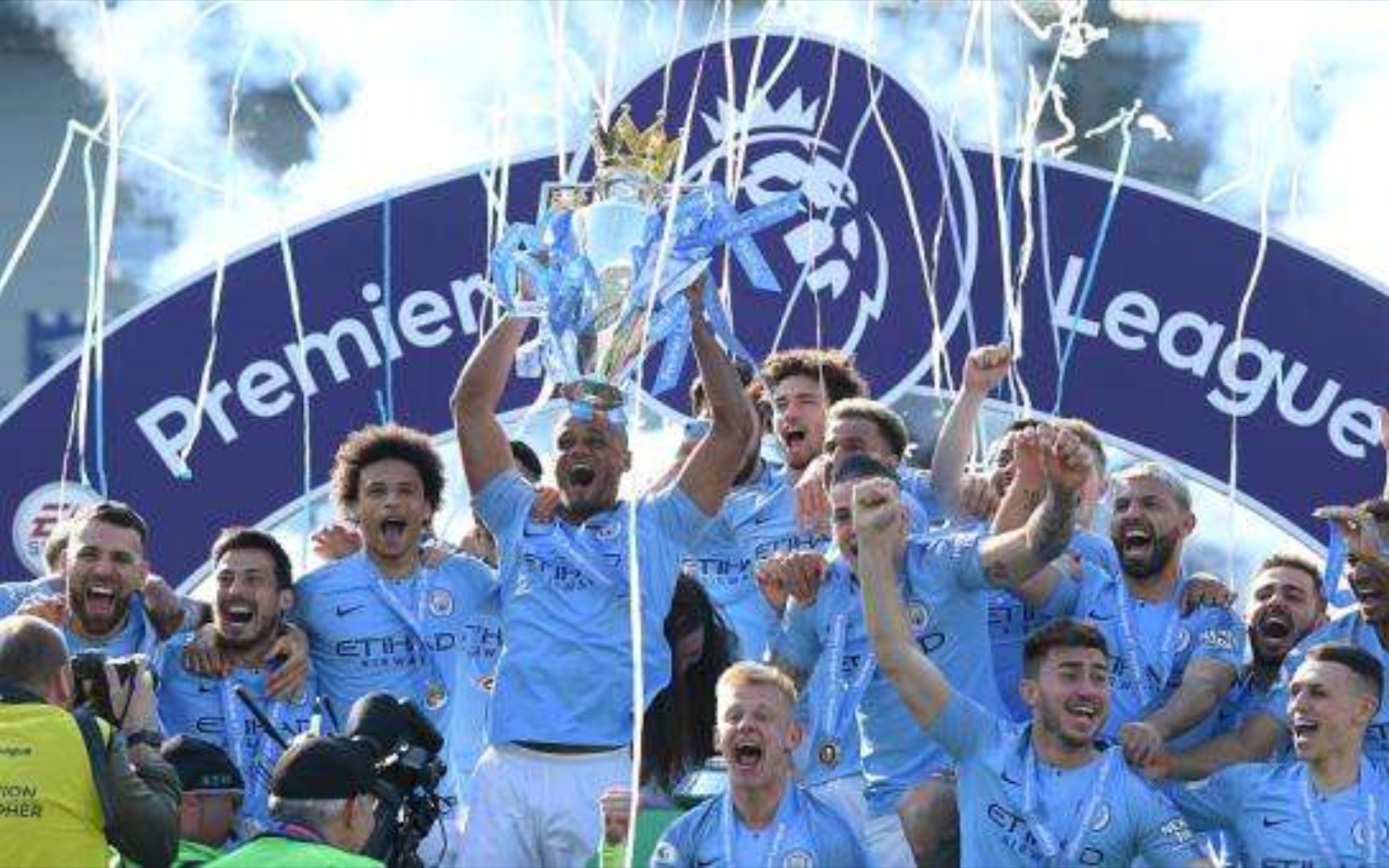 这样一个与 这样一个与